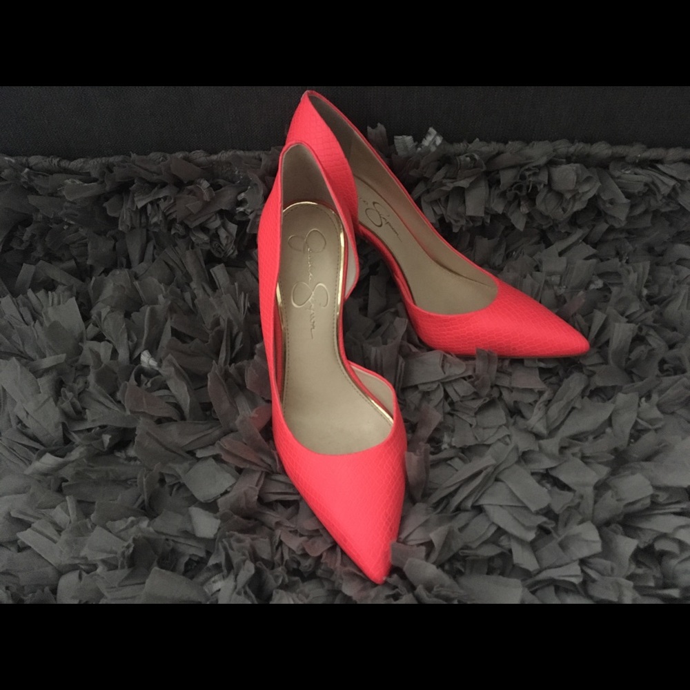 Jessica Simpson Hot Pink